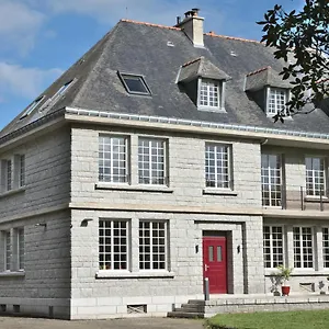 Manoir De Kerguestenen Maison d'hôtes